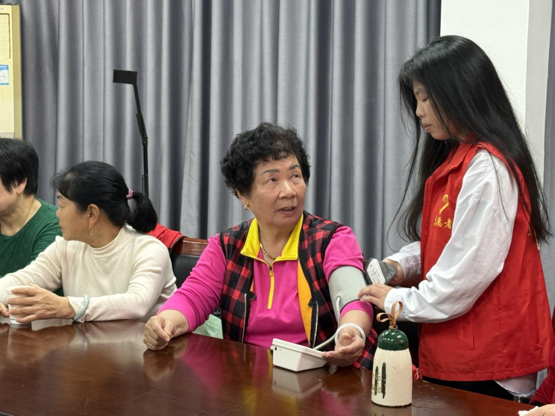正在上傳...